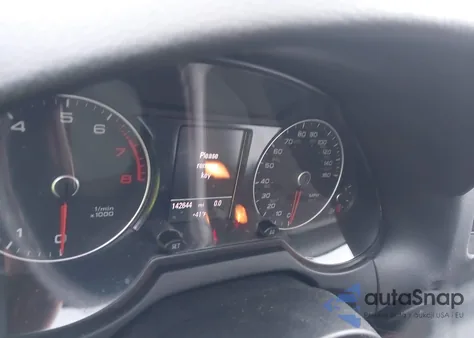 2013 Audi Q5 2.0T Premium z USA, uszkodzony, nr VIN WA1LFAFP5DA019630